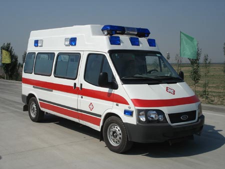 红河县出院转院救护车